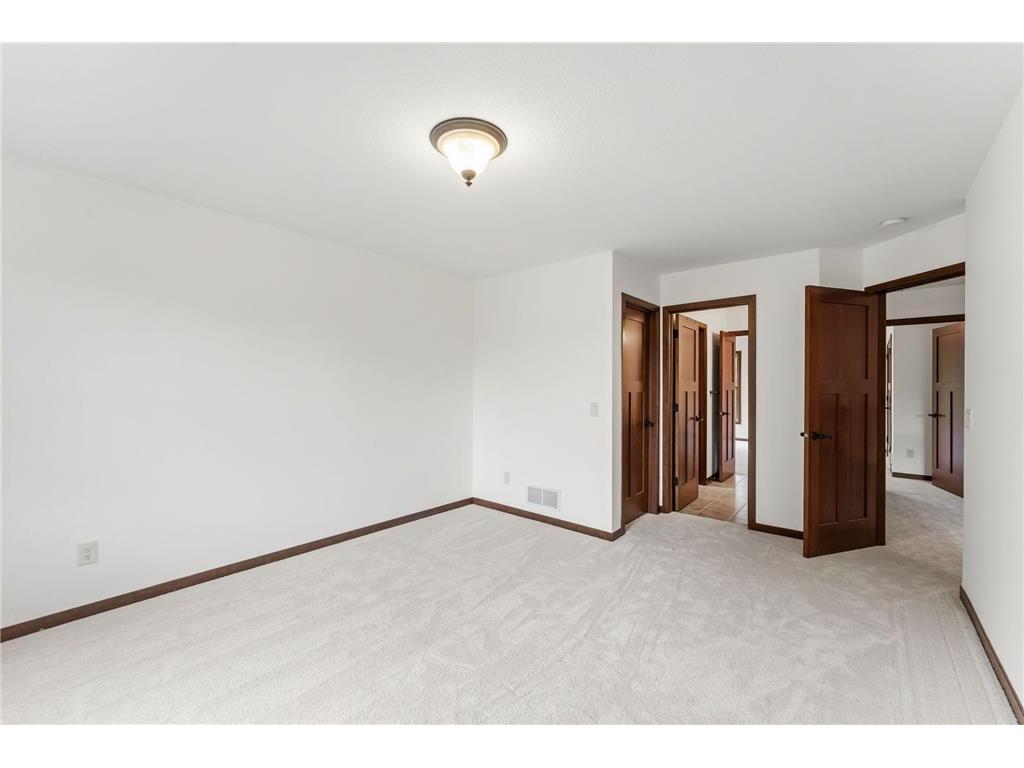 9160 Gateway Lane Eden Prairie MN 55347 7113680 image29
