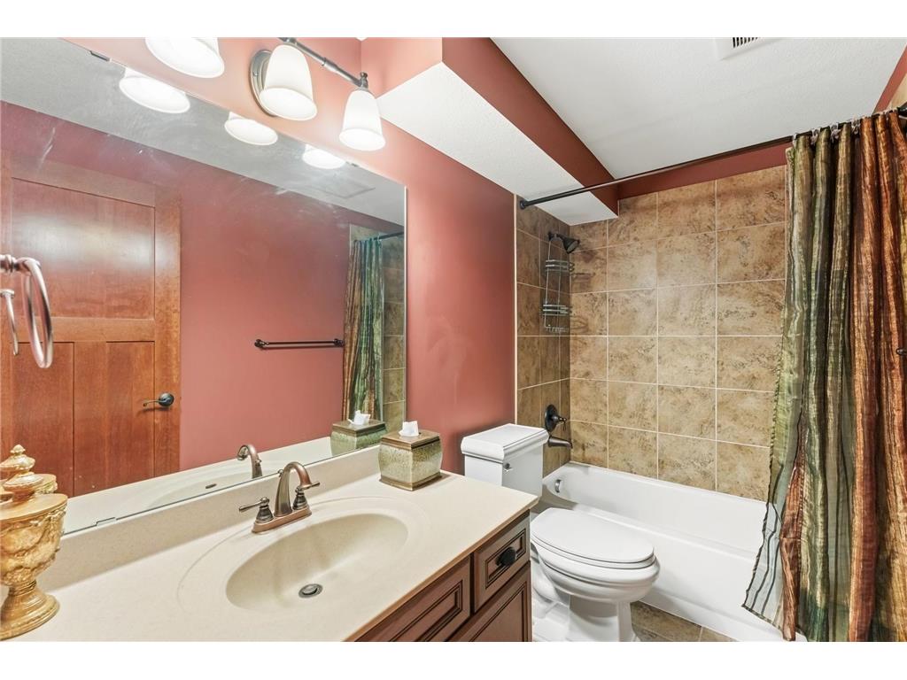 9160 Gateway Lane Eden Prairie MN 55347 7113680 image37