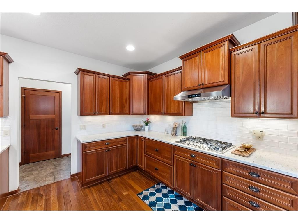 9160 Gateway Lane Eden Prairie MN 55347 7113680 image9