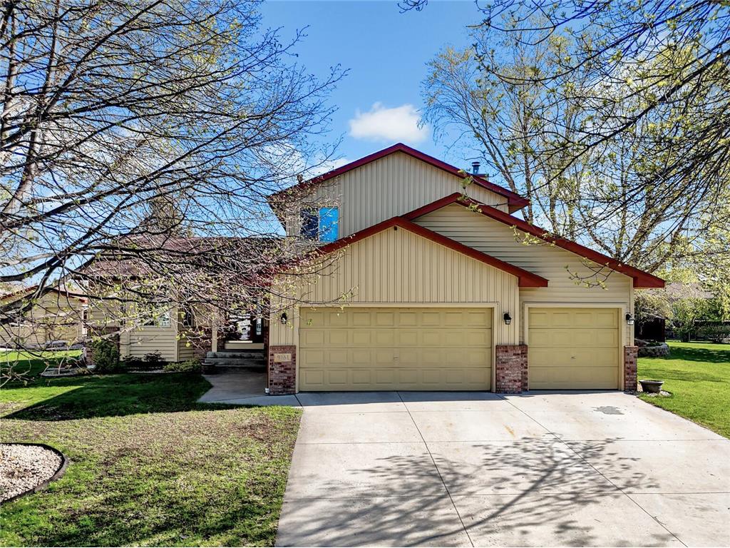 9161 N Kentucky Avenue N Brooklyn Park MN 55445 7062217 image1