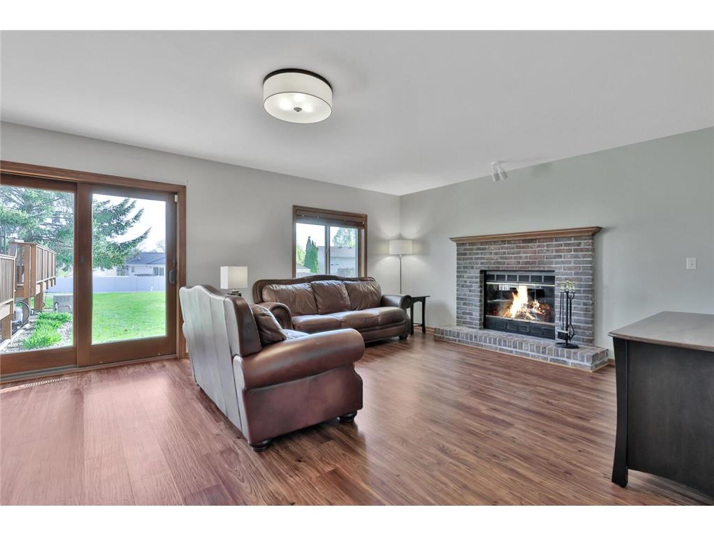 9161 N Kentucky Avenue N Brooklyn Park MN 55445 7062217 image38