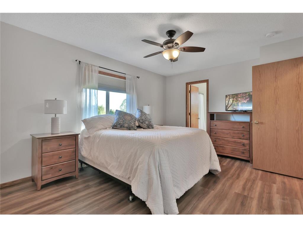 9161 N Kentucky Avenue N Brooklyn Park MN 55445 7062217 image48