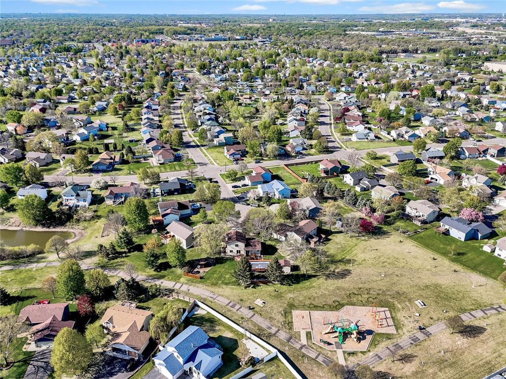 9161 N Kentucky Avenue N Brooklyn Park MN 55445 7062217 image9
