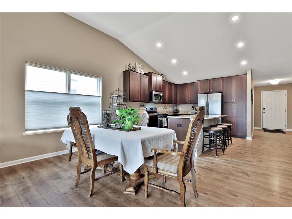 9163 67th Street S Cottage Grove MN 55016 6783114 image9