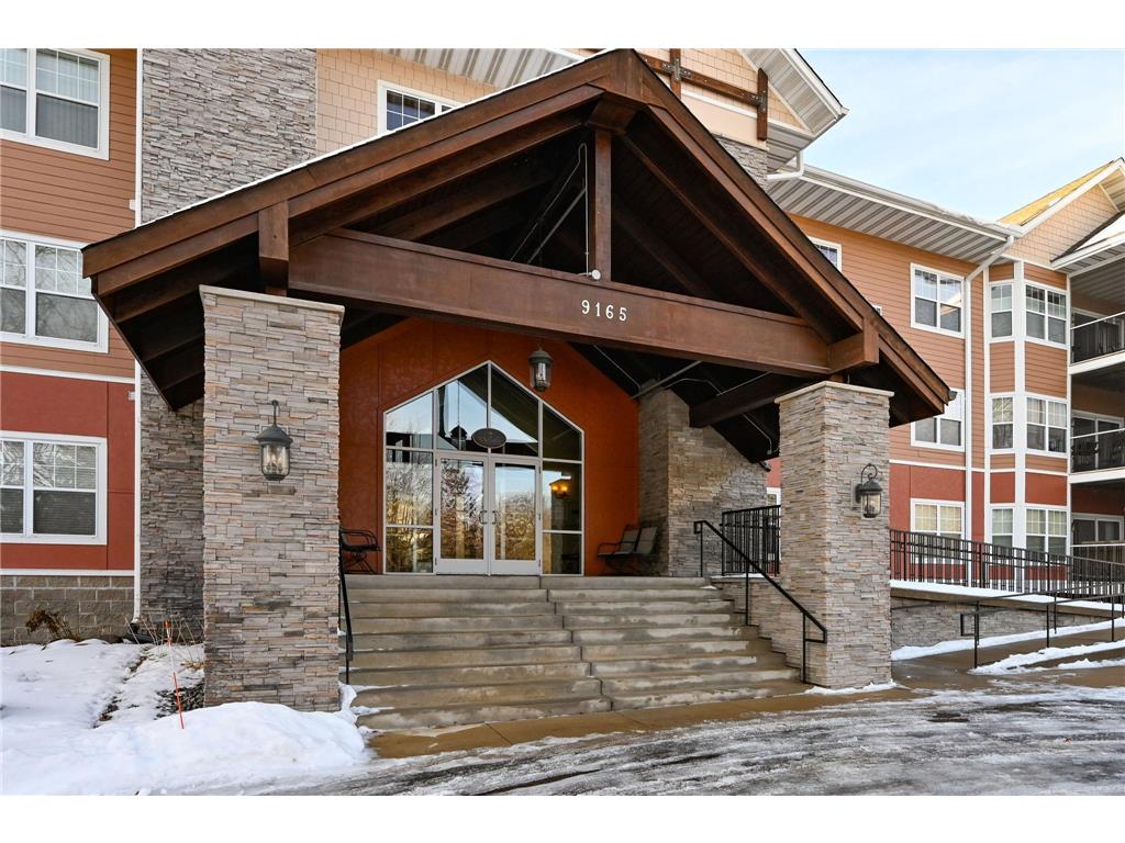 9165 Comstock Lane N #204 Maple Grove MN 55311 7000366 image1