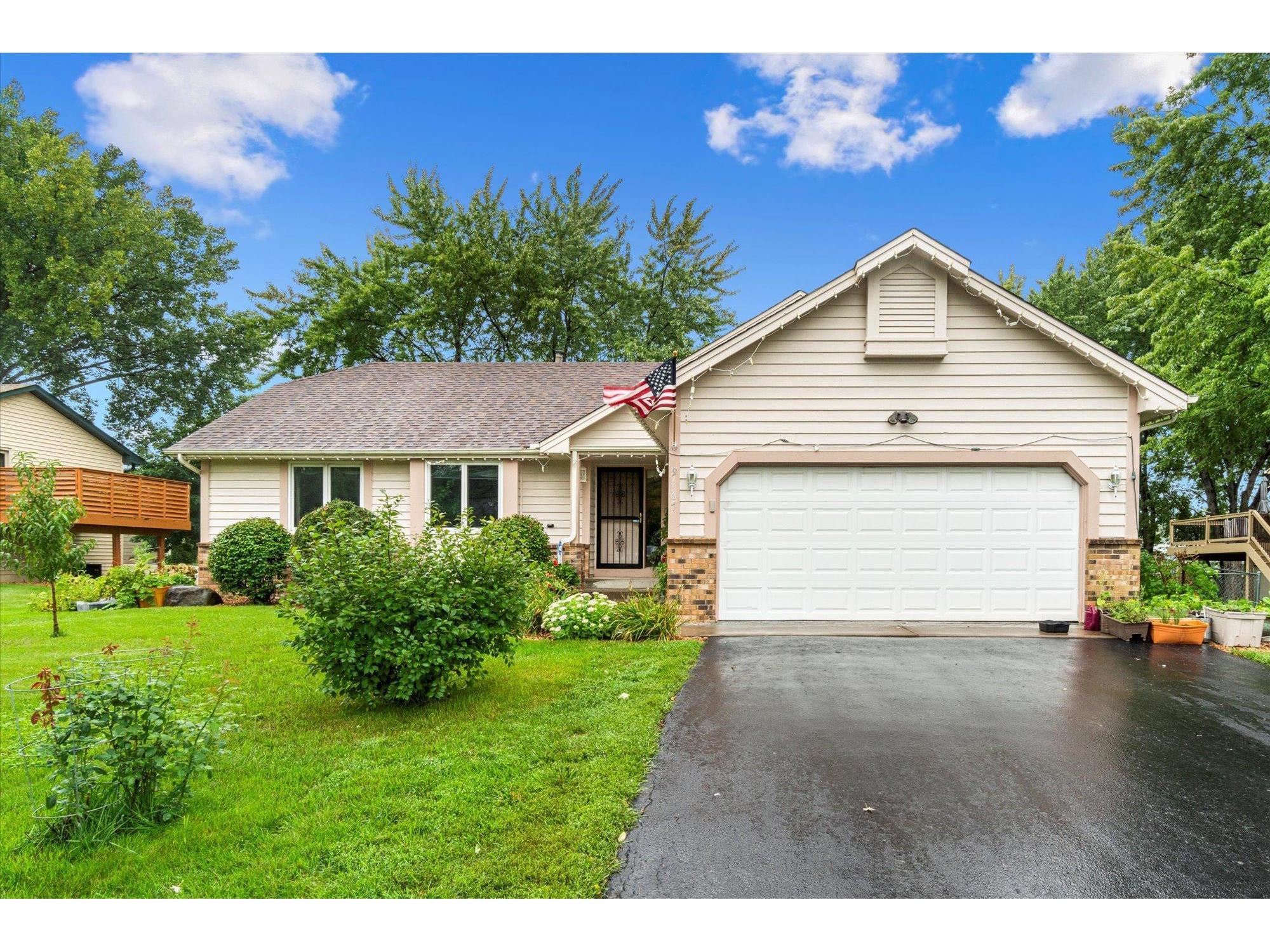 9167 Pineview Lane N Maple Grove MN 55369 6105674 image1