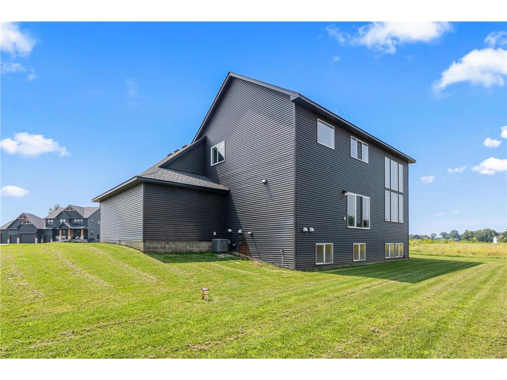 917 174th Avenue NE Ham Lake MN 55304 7001020 image4