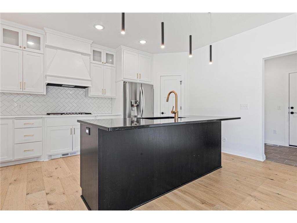 917 174th Avenue NE Ham Lake MN 55304 7001020 image7