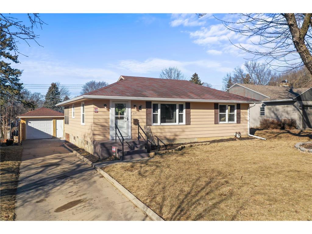 917 17th Avenue NE Rochester MN 55906 6655977 image1