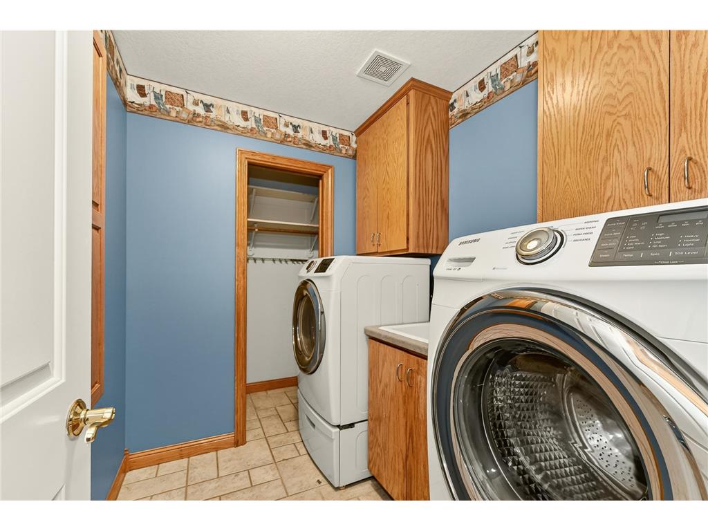 917 5th Avenue NW Byron MN 55920 7084853 image17