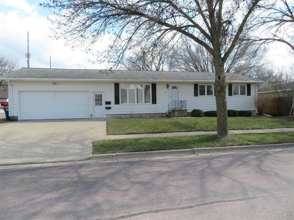 917 9th Street N New Ulm MN 56073 6517973 image1