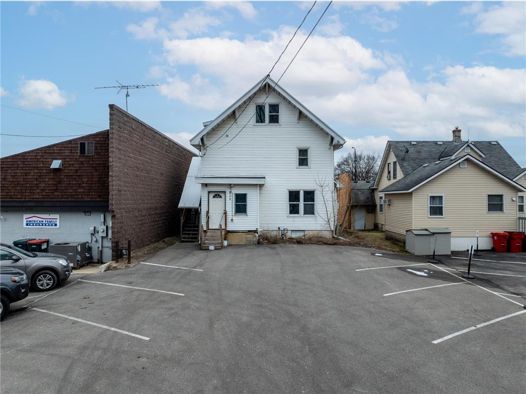 917 Broadway Avenue N Rochester MN 55906 7042985 image3