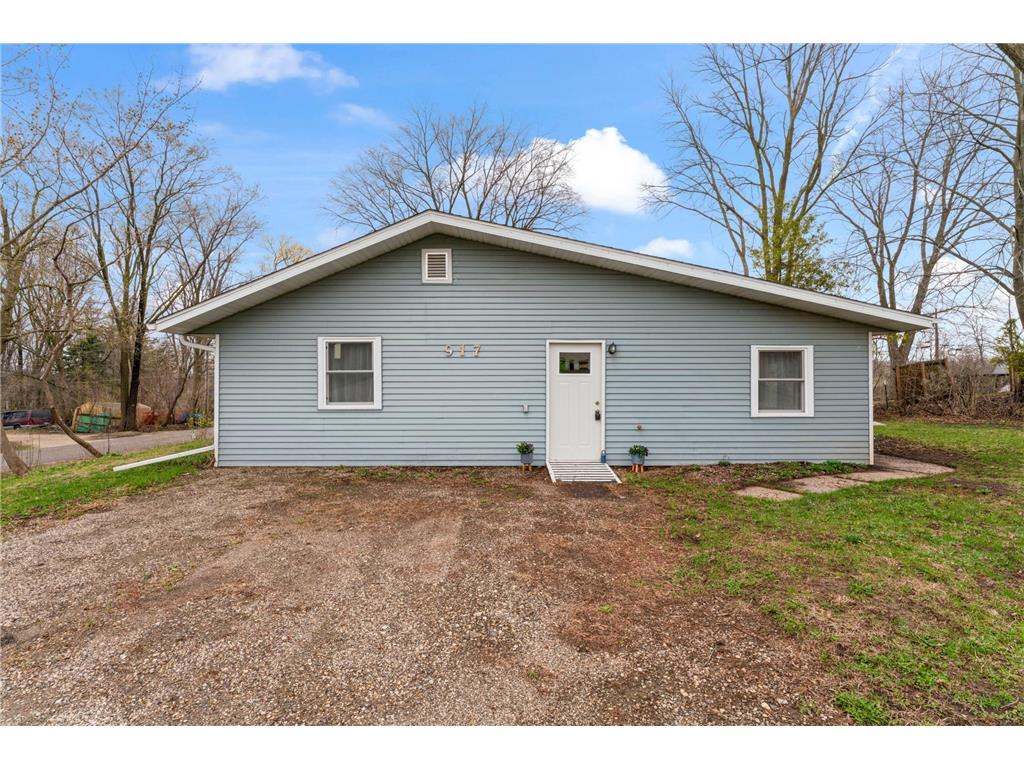 917 Chester Avenue SE Rochester MN 55904 7056273 image1