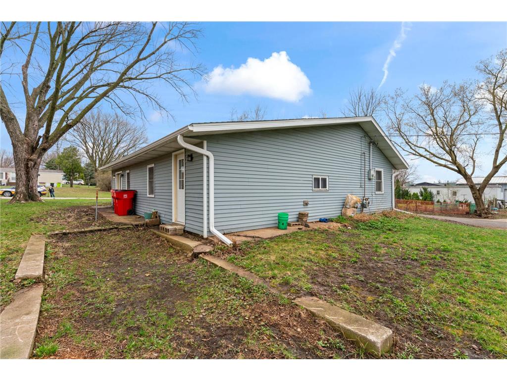 917 Chester Avenue SE Rochester MN 55904 7056273 image20