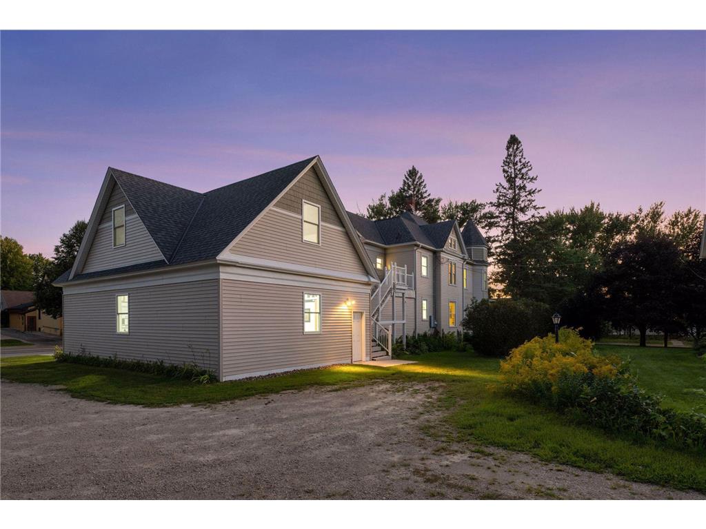 917 Division Street S Northfield MN 55057 6775220 image10