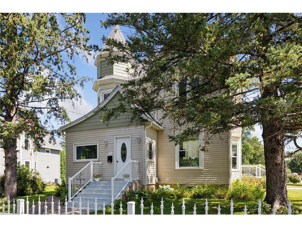 917 Division Street S Northfield MN 55057 6775220 image11