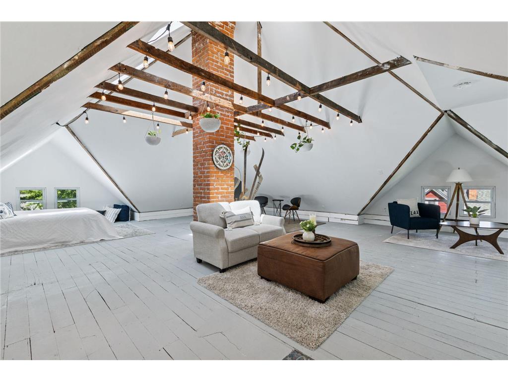 917 Division Street S Northfield MN 55057 6775220 image2