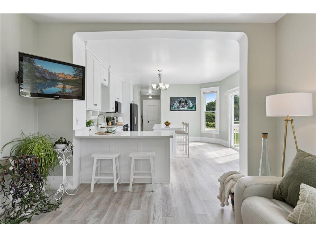 917 Division Street S Northfield MN 55057 6775220 image25