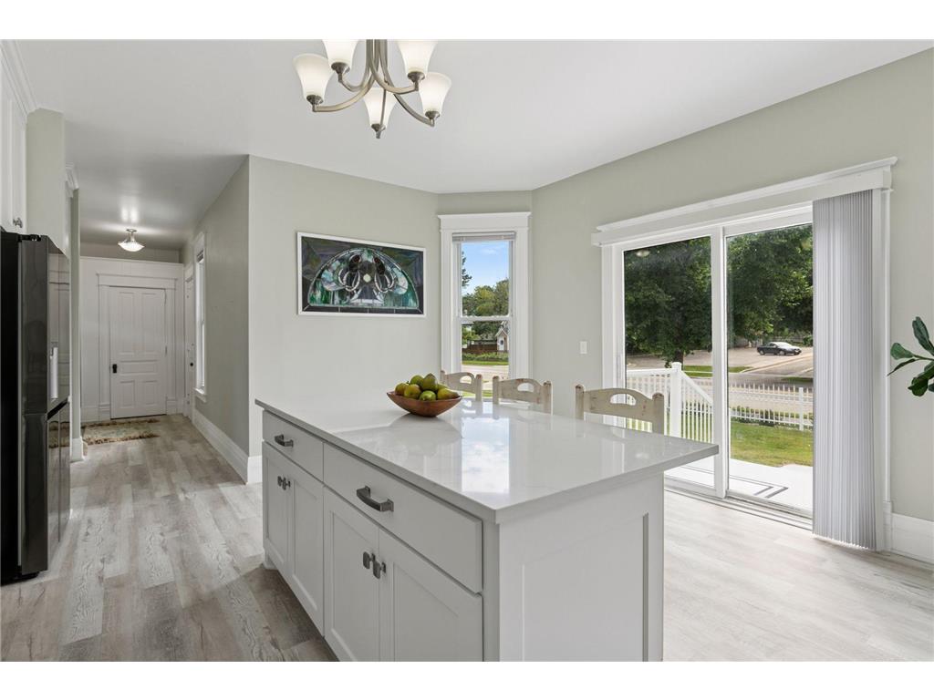 917 Division Street S Northfield MN 55057 6775220 image40