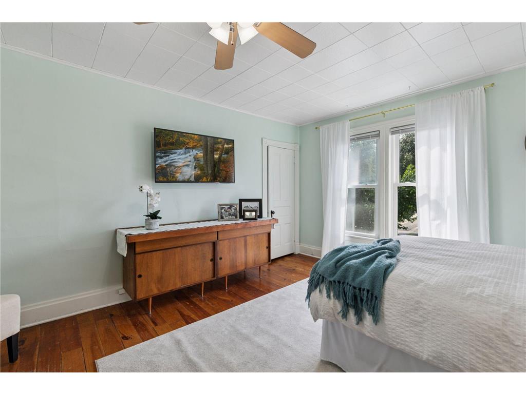 917 Division Street S Northfield MN 55057 6775220 image54