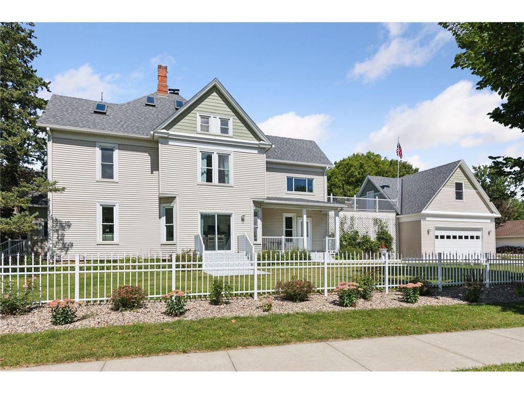 917 Division Street S Northfield MN 55057 6775220 image78