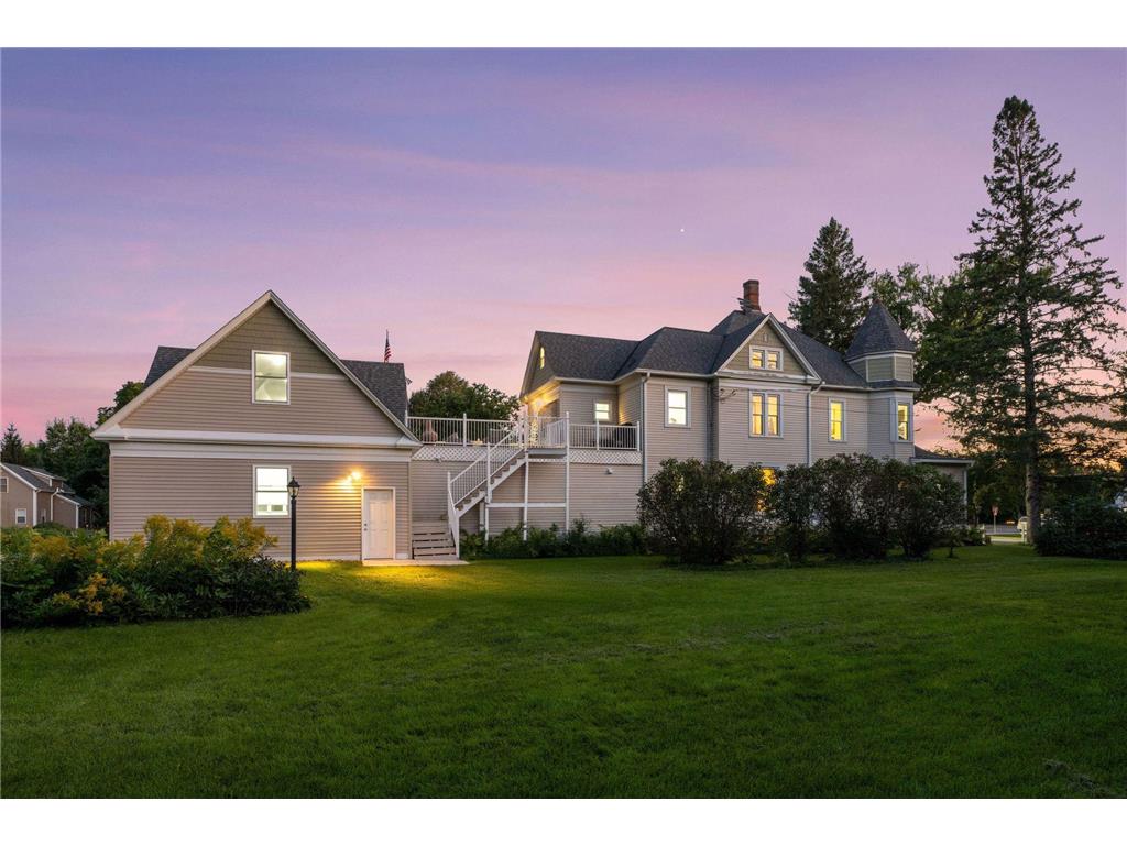 917 Division Street S Northfield MN 55057 6775220 image9