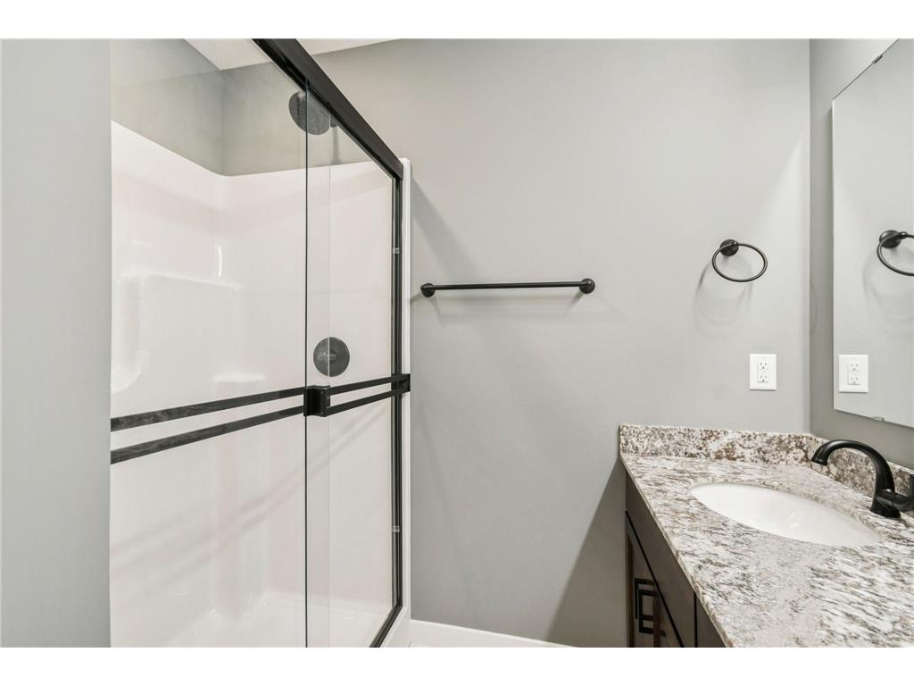 917 Gable Street Taylors Falls MN 55084 7005852 image11