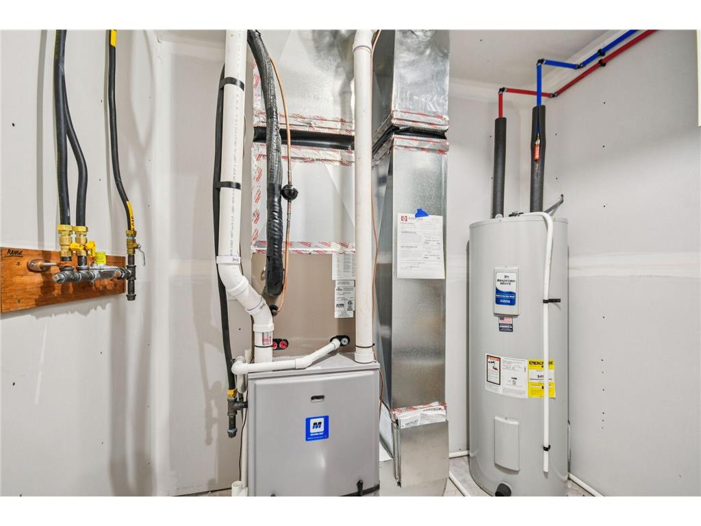 917 Gable Street Taylors Falls MN 55084 7005852 image13