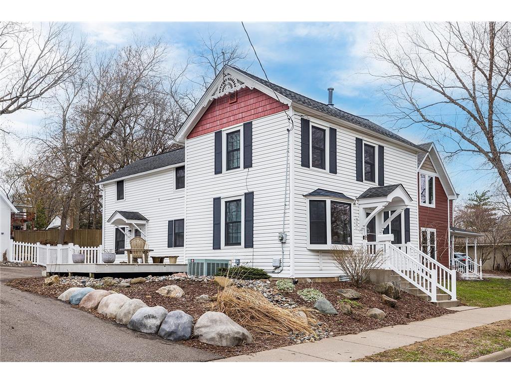 917 Holcombe Street S Stillwater MN 55082 6359267 image1