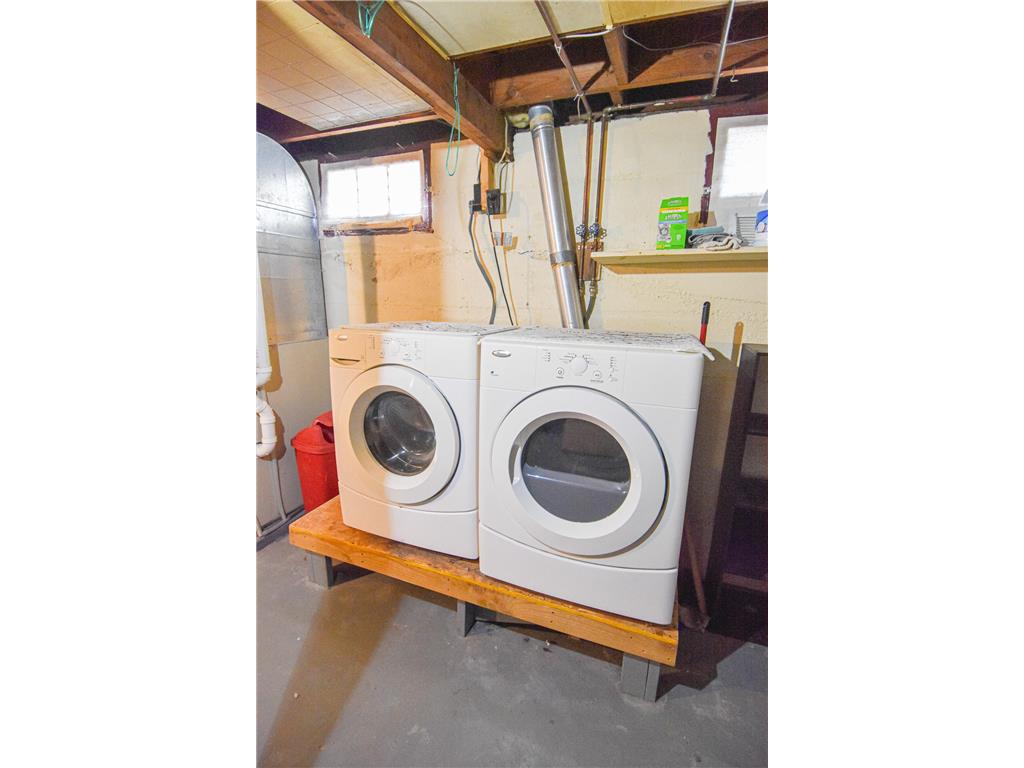 917 Main Avenue N Thief River Falls MN 56701 7044822 image26