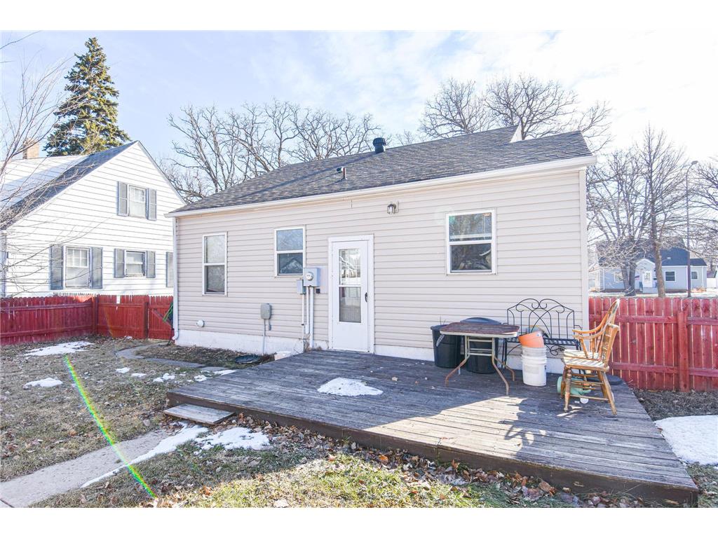 917 Main Avenue N Thief River Falls MN 56701 7044822 image27