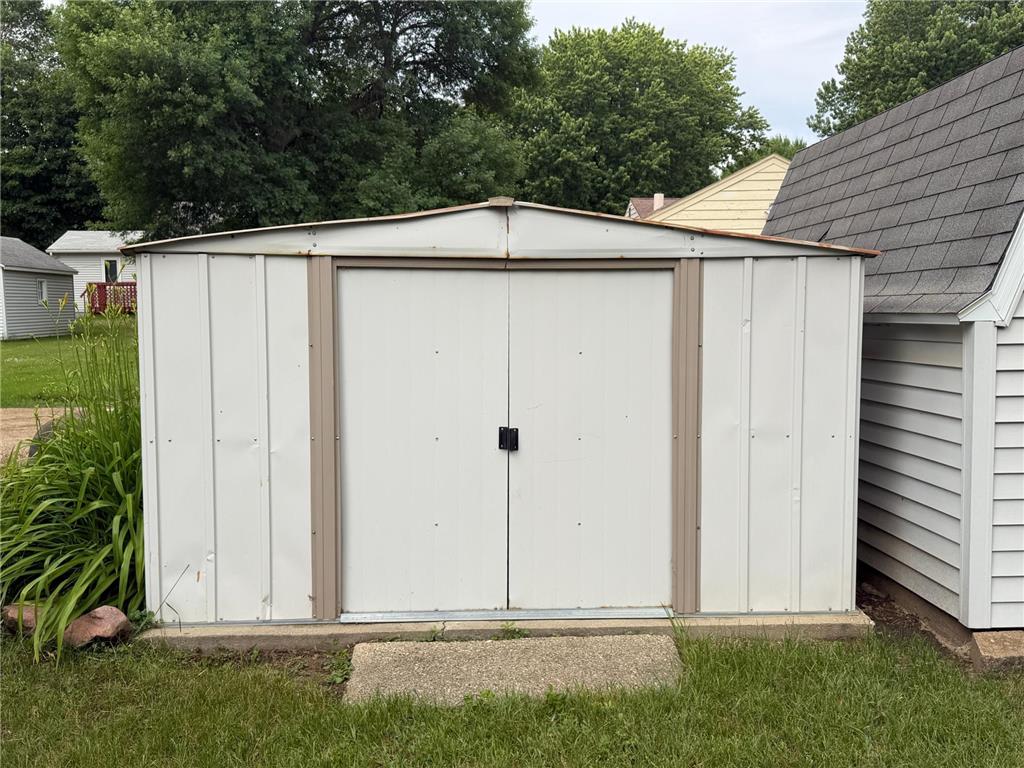917 N Mckenzie Street Luverne MN 56156 7092175 image42