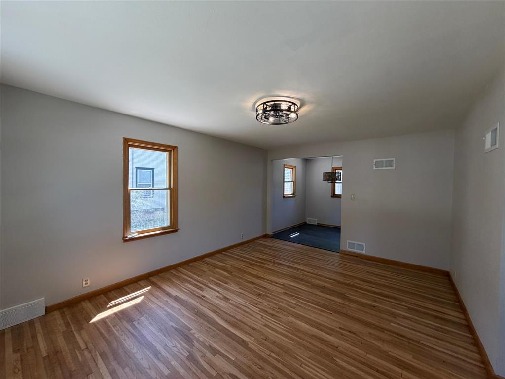 917 N Mckenzie Street Luverne MN 56156 7092175 image5