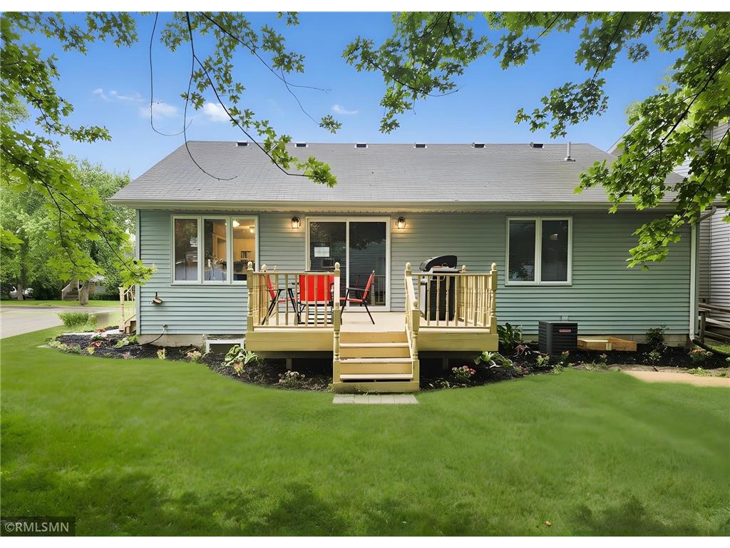 917 N Valley Street New Ulm MN 56073 7097470 image2