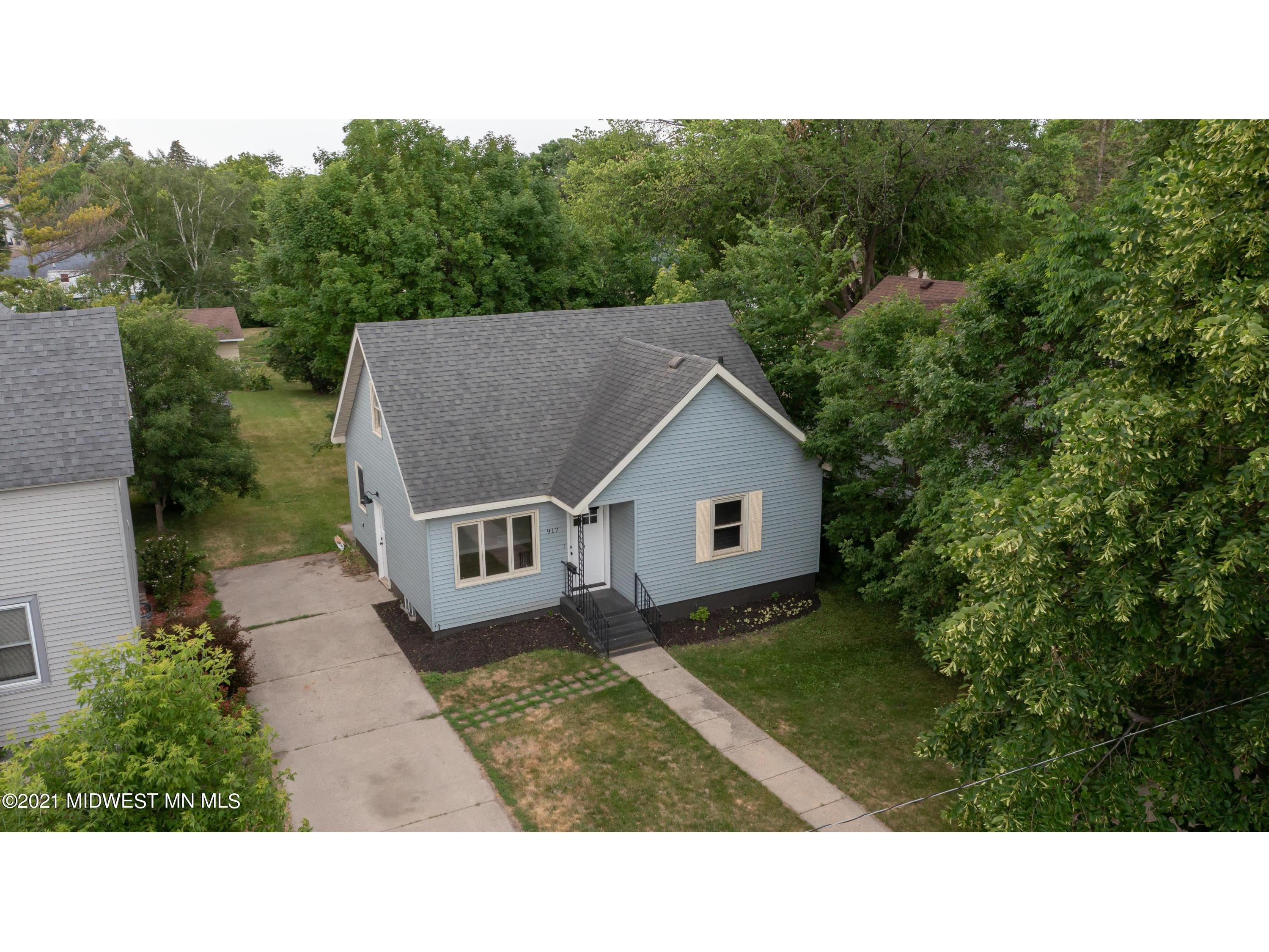 917 S Union Avenue, Fergus Falls, MN, 56537 MLS 7134397 Edina Realty