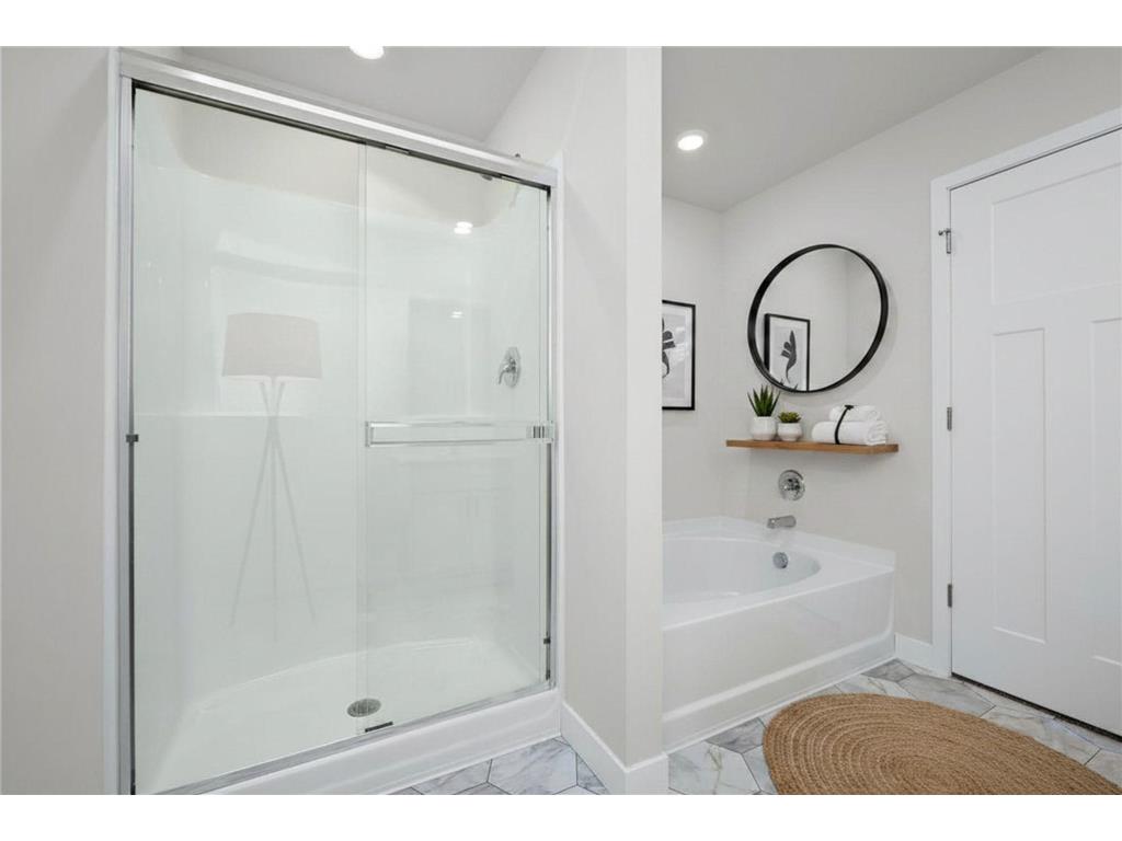 917 Spruce Street N Cambridge MN 55008 7061659 image9
