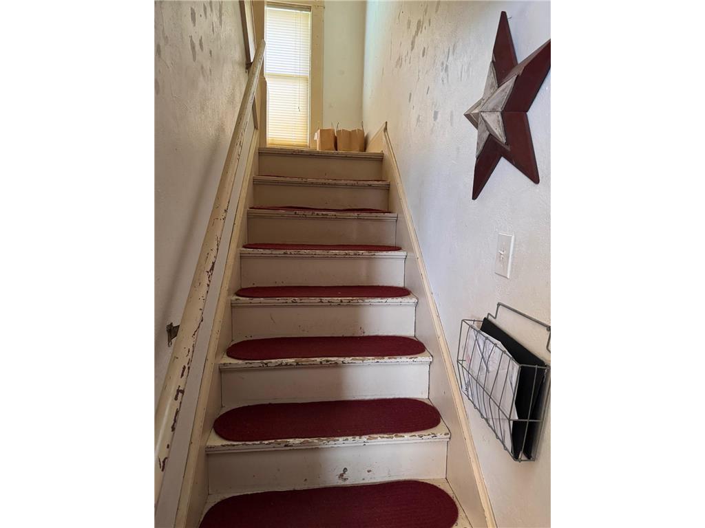 917 State Street N Waseca MN 56093 6785650 image19