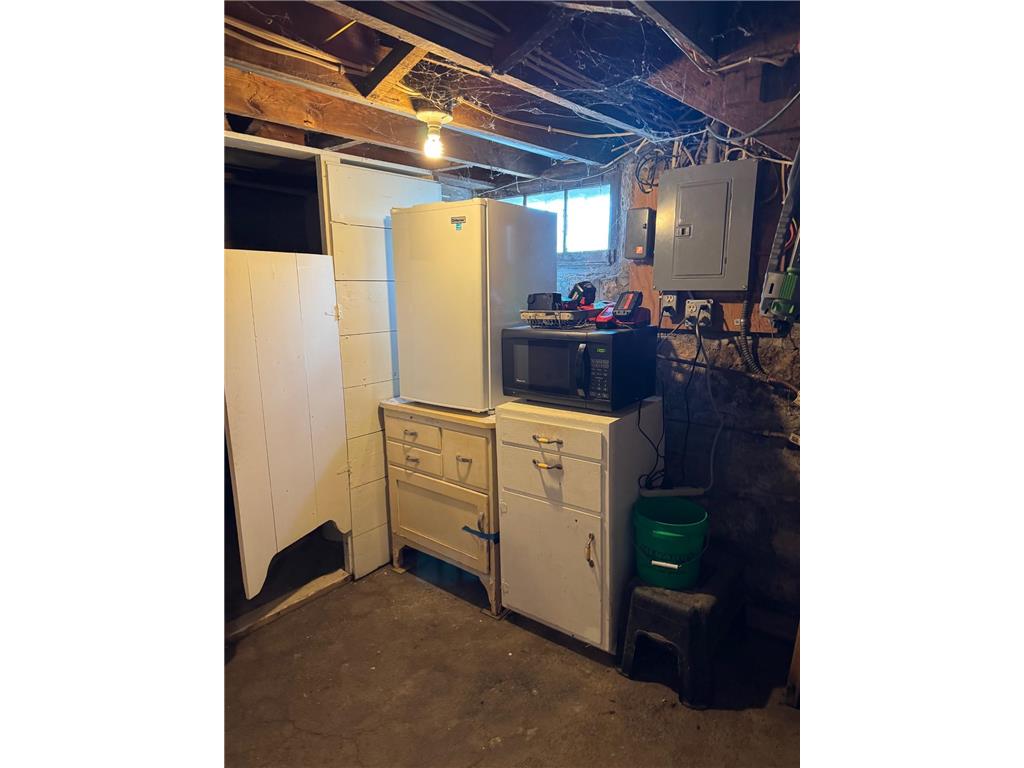 917 State Street N Waseca MN 56093 6785650 image27