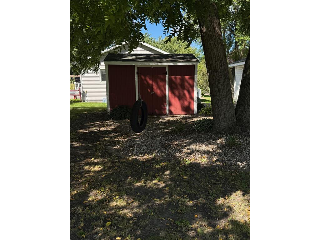 917 State Street N Waseca MN 56093 6785650 image6