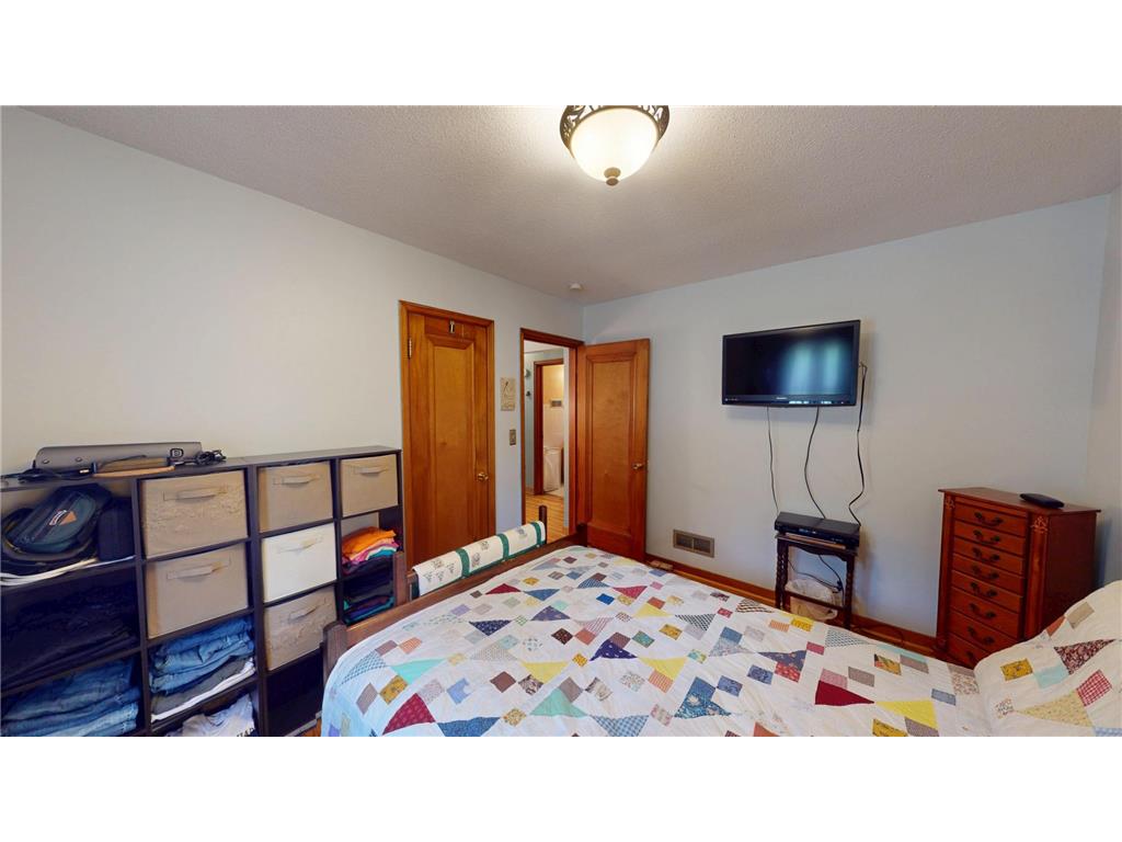 917 Valley Avenue Albert Lea MN 56007 7081172 image12