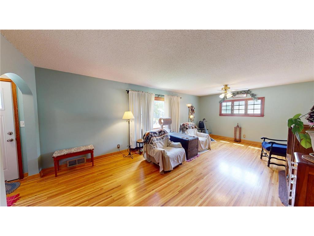 917 Valley Avenue Albert Lea MN 56007 7081172 image3