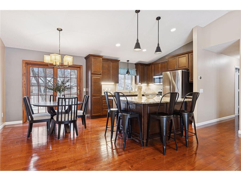 9170 Larch Lane N Maple Grove MN 55369 7004397 image1