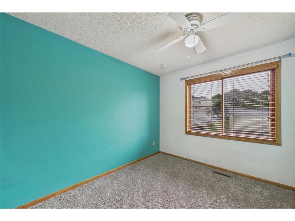 9176 Sierra Road Woodbury MN 55125 7076408 image14