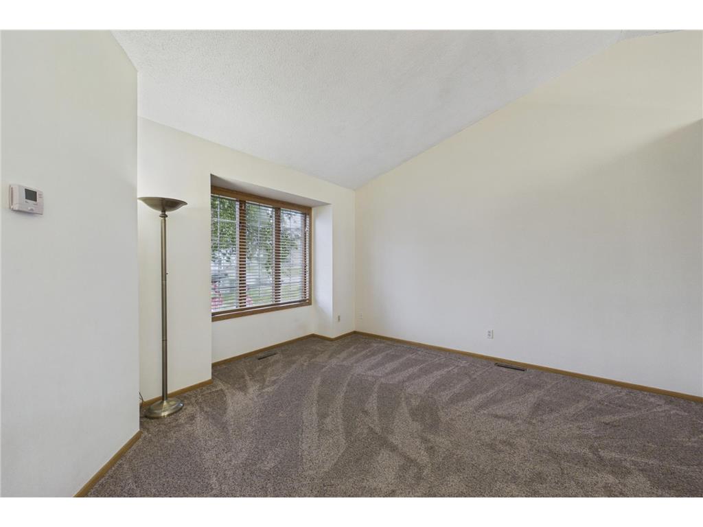 9176 Sierra Road Woodbury MN 55125 7076408 image16