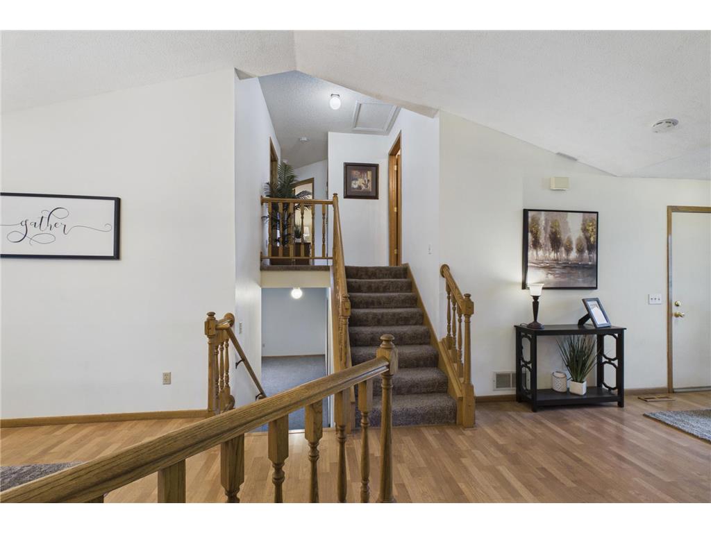 9176 Sierra Road Woodbury MN 55125 7076408 image2