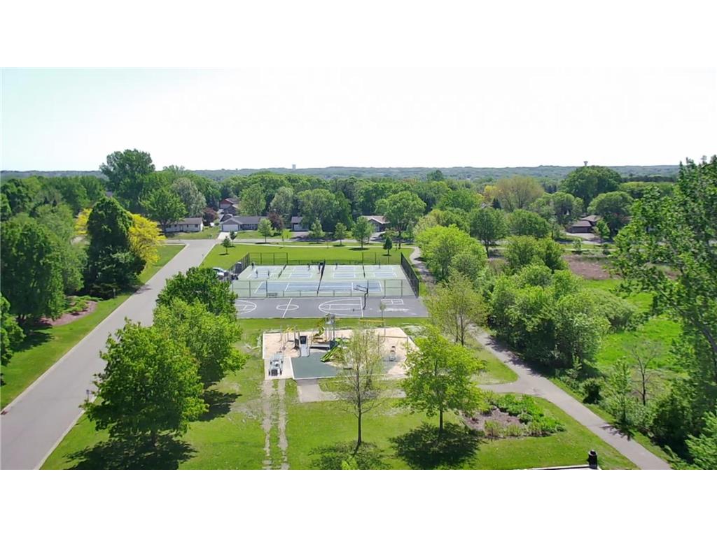 9176 Sierra Road Woodbury MN 55125 7076408 image30