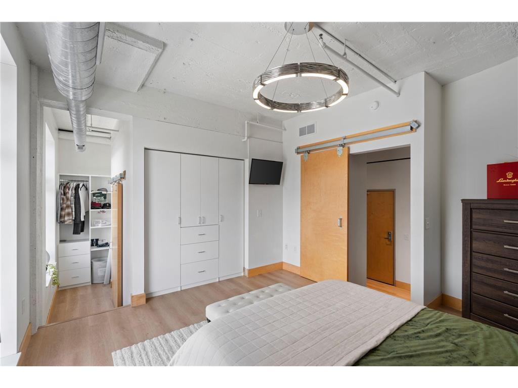 918 3rd Street N #211 Minneapolis MN 55401 7037369 image14