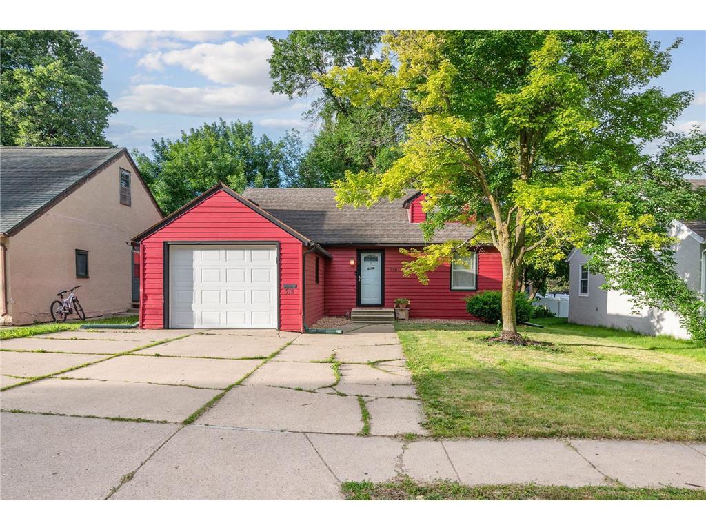 918 Budd Street Fairmont MN 56031 6554150 image1