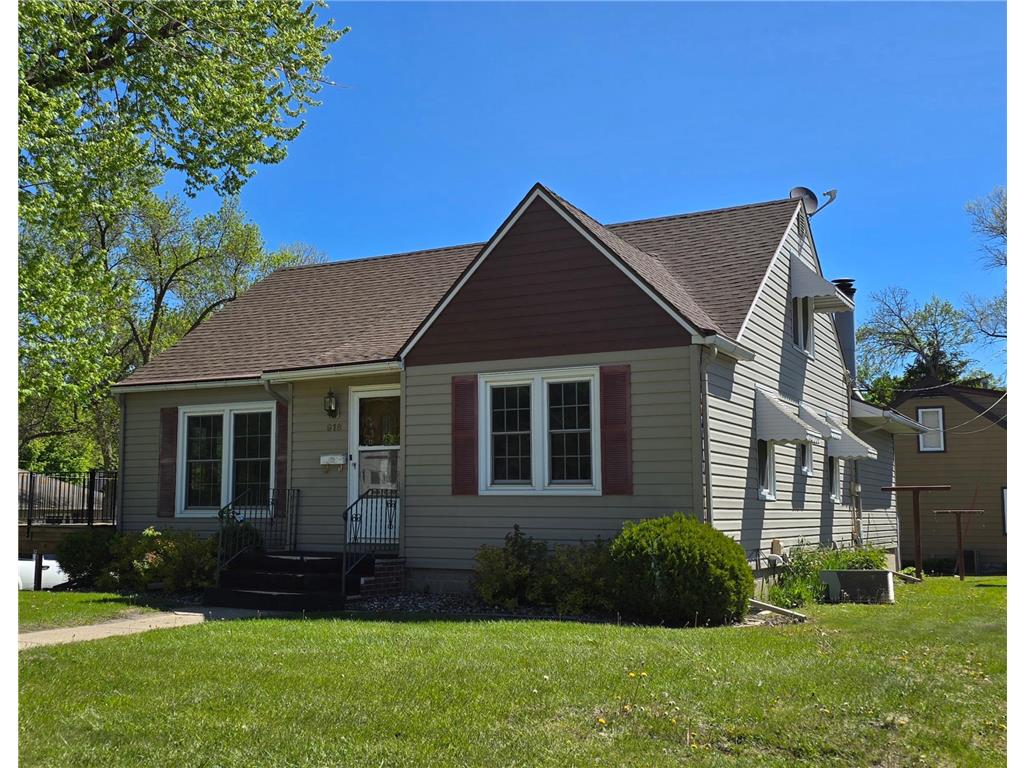 918 Clausen Avenue Albert Lea MN 56007 6823721 image1