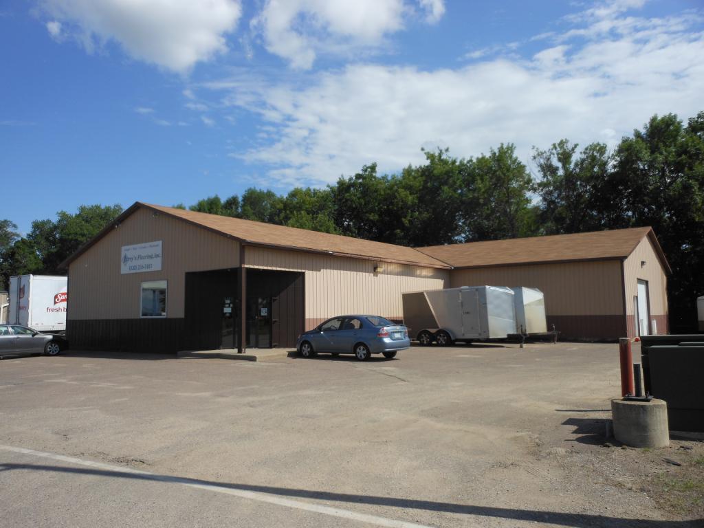 918 E Litchfield Ave. Willmar MN 56201 6436862 image1